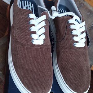 Chaps Men's Size 12 Canvas Chase Lace up Fashion Sneakers NEW!